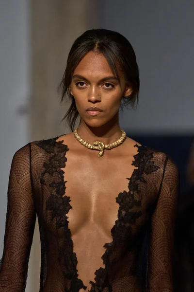 Look 170